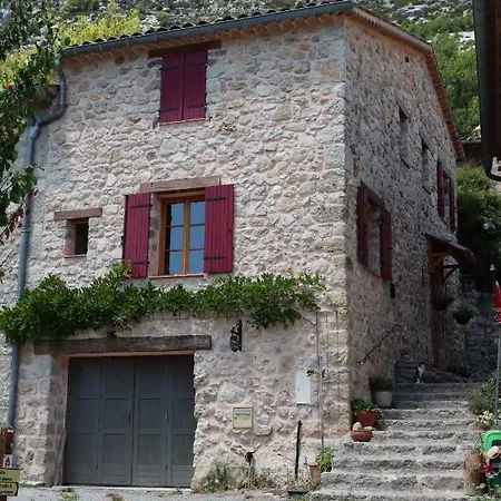 Holiday home Maison Chasteuil *
